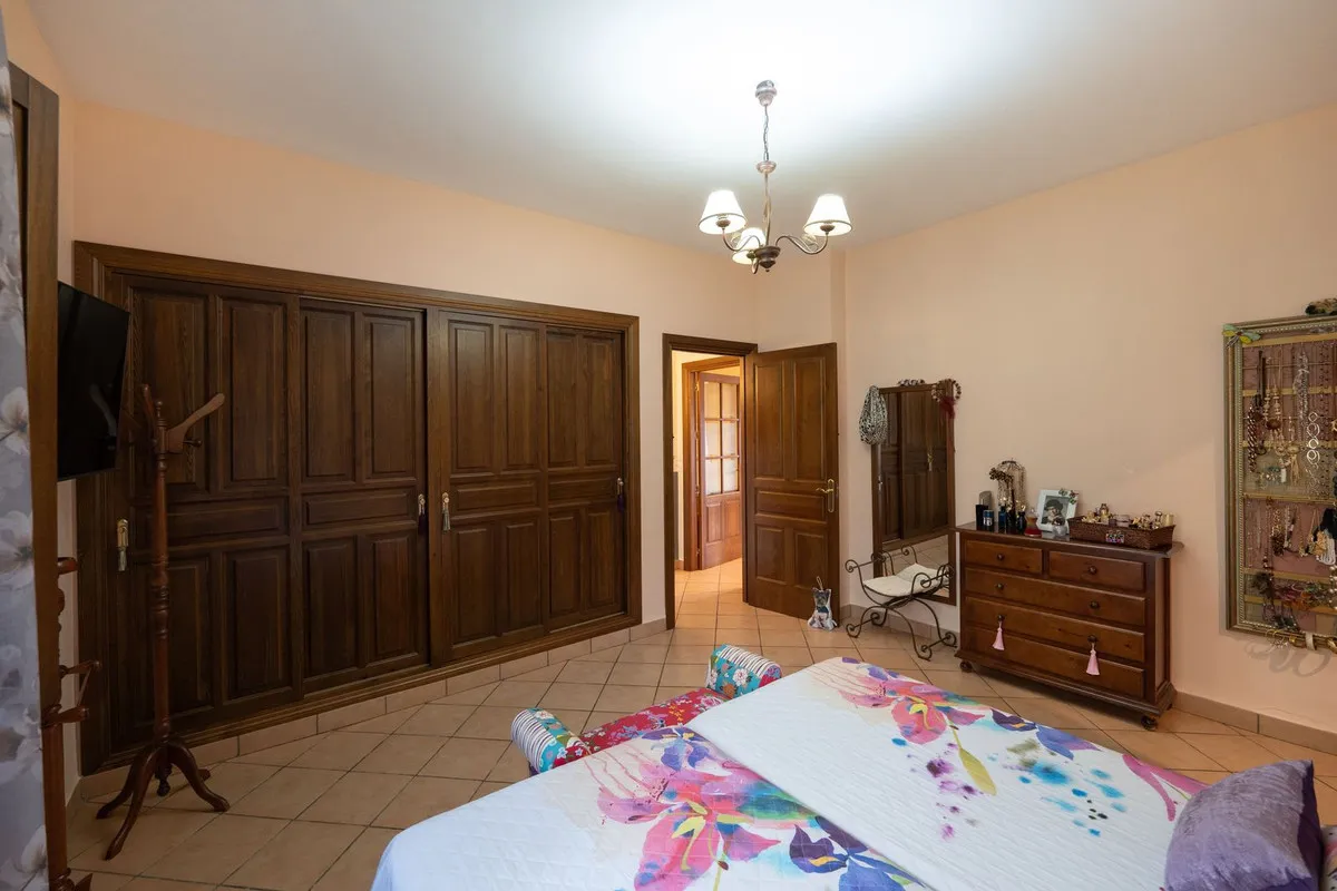 06d43312-1b58-414f-9de8-b797300d3ab9