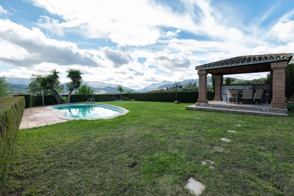 7a27b9f3-cec2-4bf8-8758-5e52f5e4c5f1