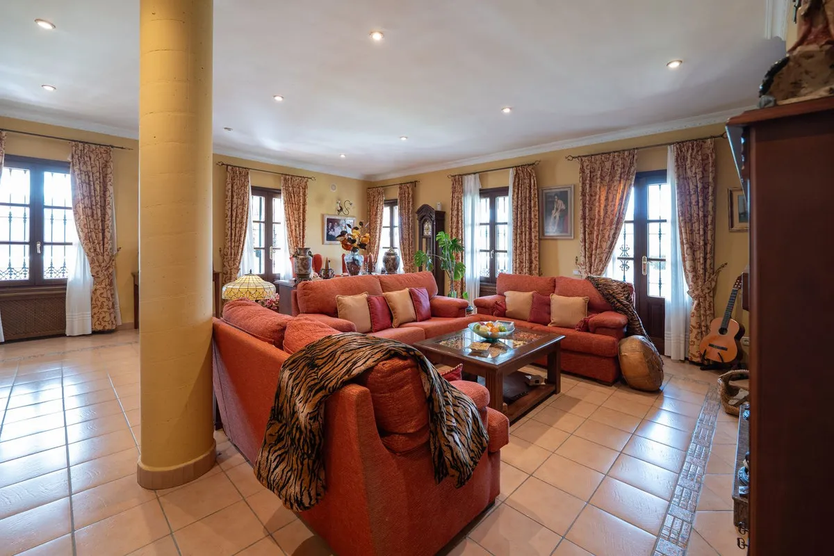 b698e24f-d7fa-4f8b-b5e8-1a281f74ac16