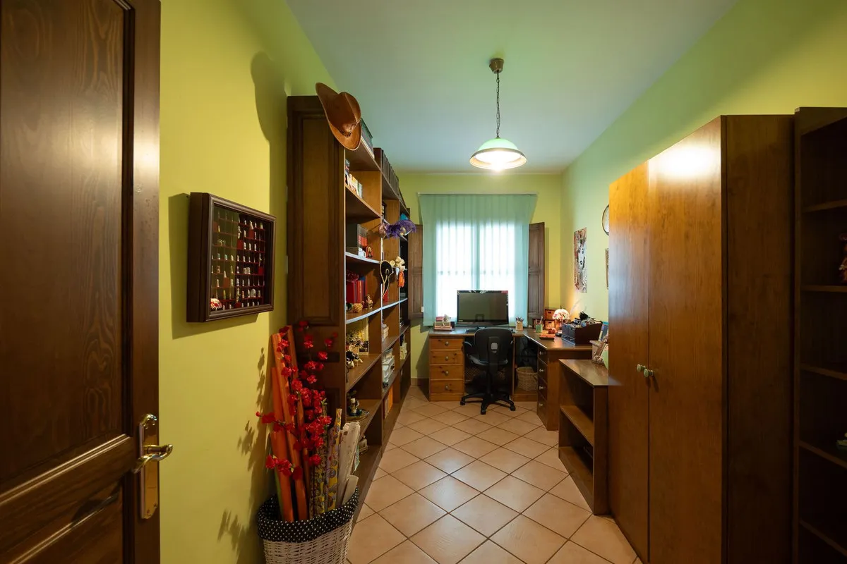 f7196968-1e90-40f0-9b24-dda0562249f8