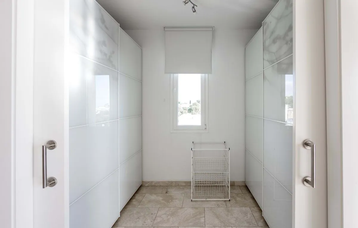 814210ec-a24f-4da5-8816-ea18d6a2186f