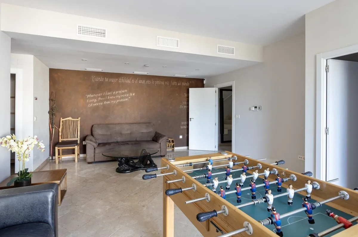 f4ca6e2a-b87f-4724-b193-fe68337b61b7