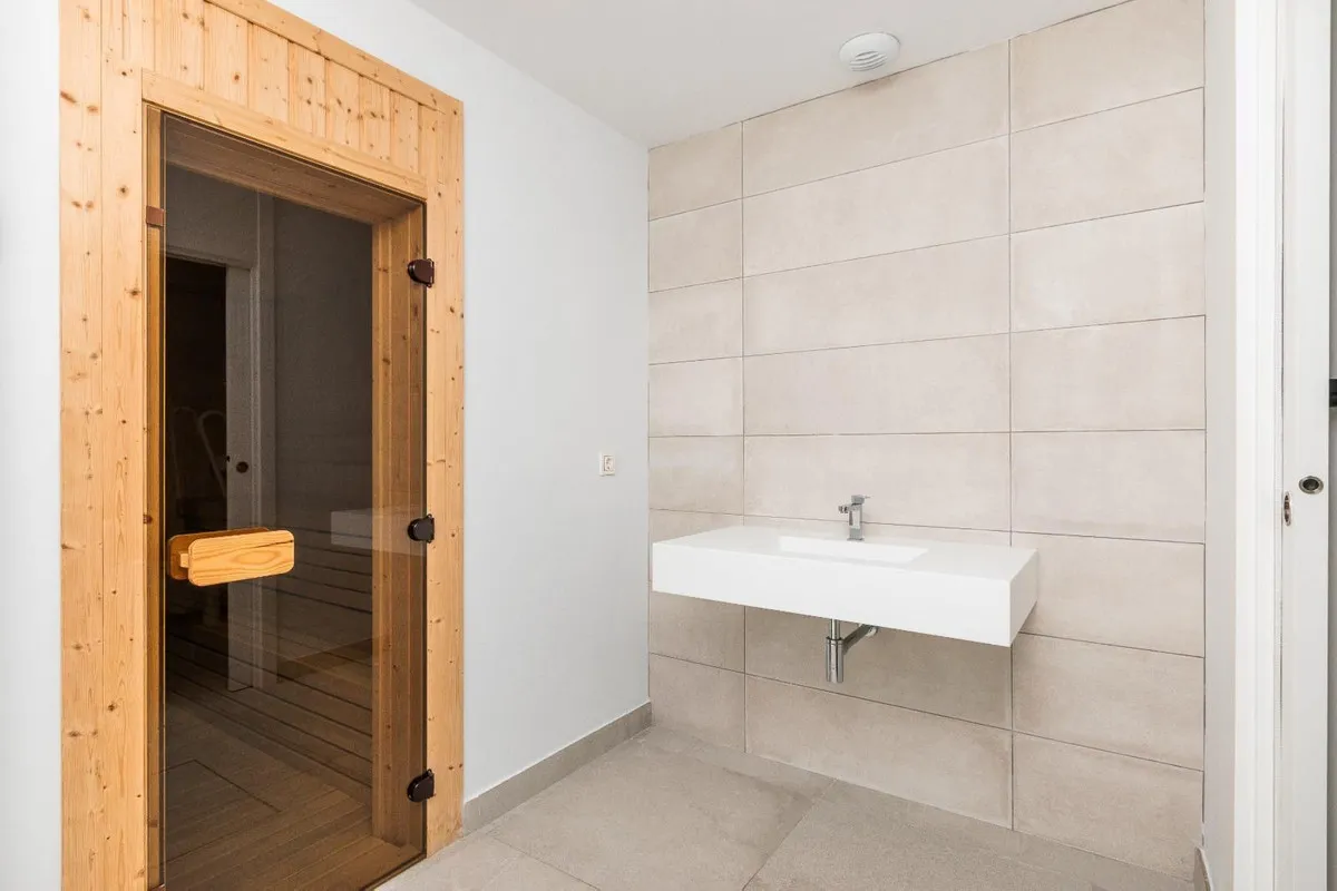 acefa7e1-f360-4674-880b-d13154978843