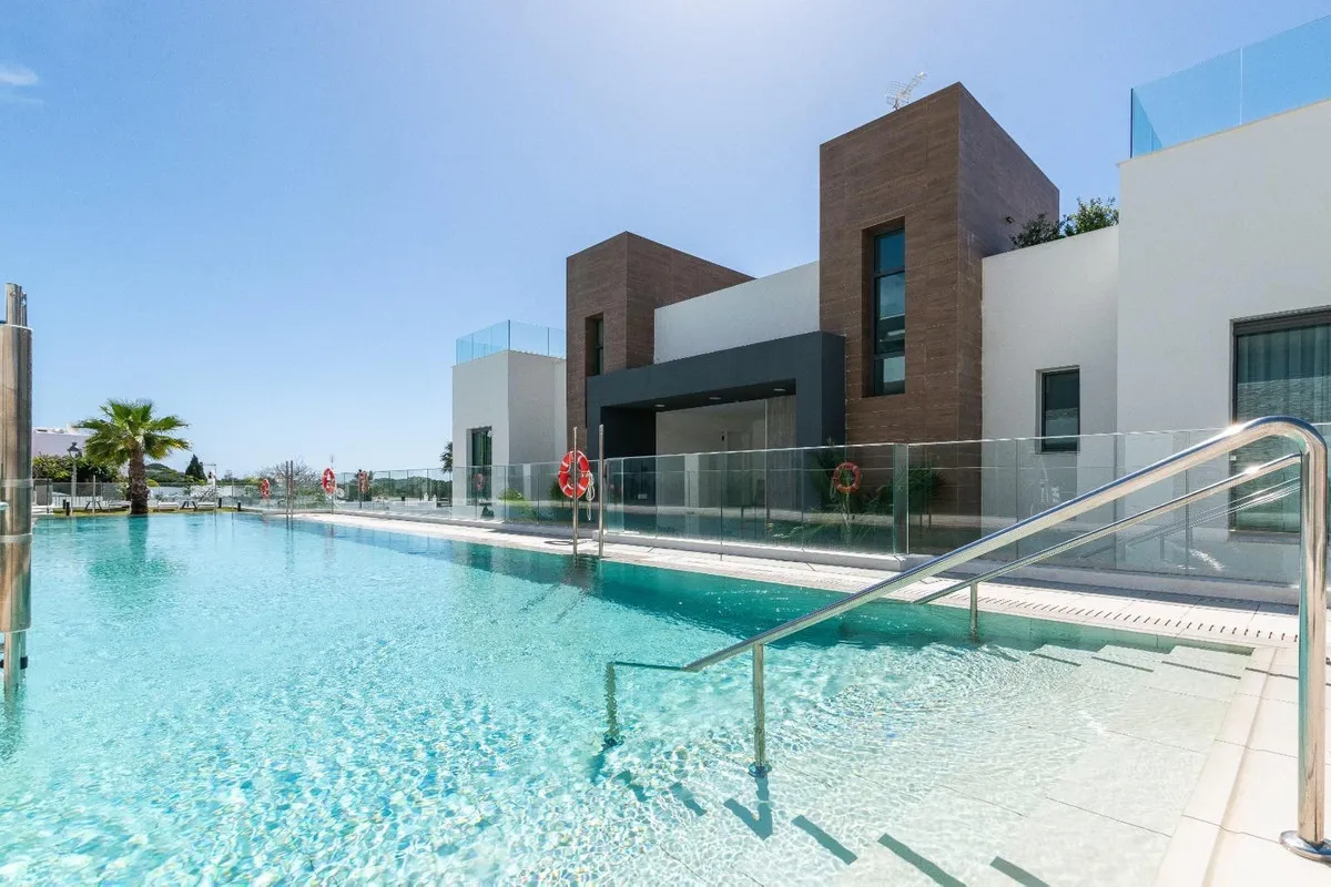 ed1e4b06-54c0-46c1-a5c9-4ac11ea2fc11