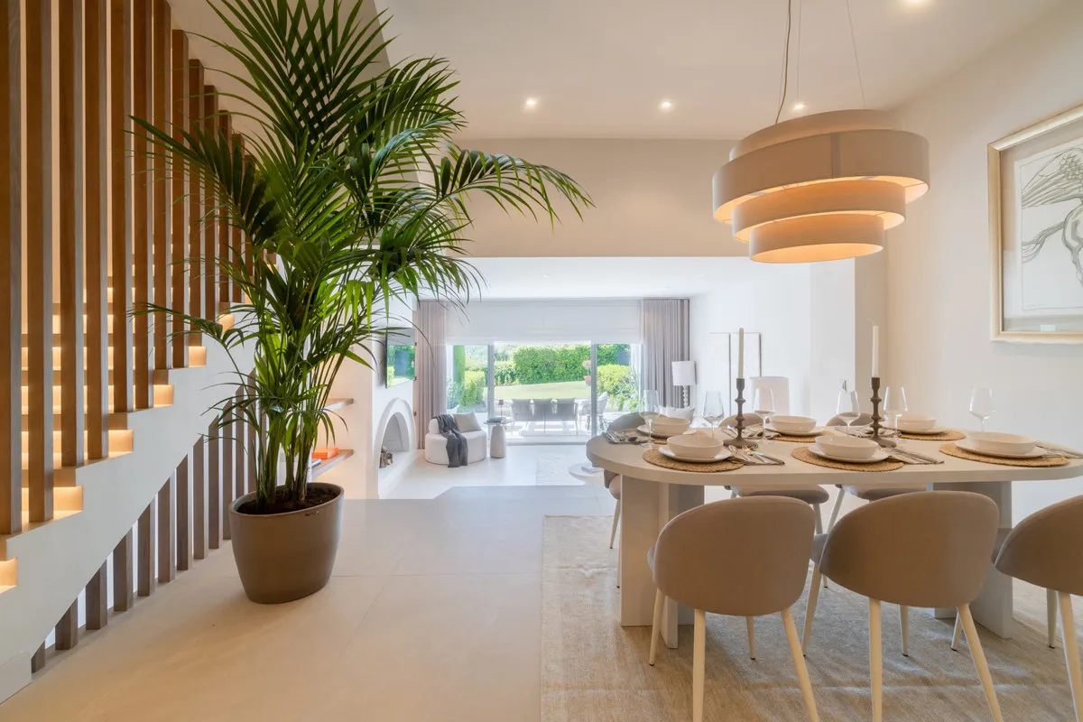 869cea8d-50c0-42ec-ac00-43cebc5b1b8c