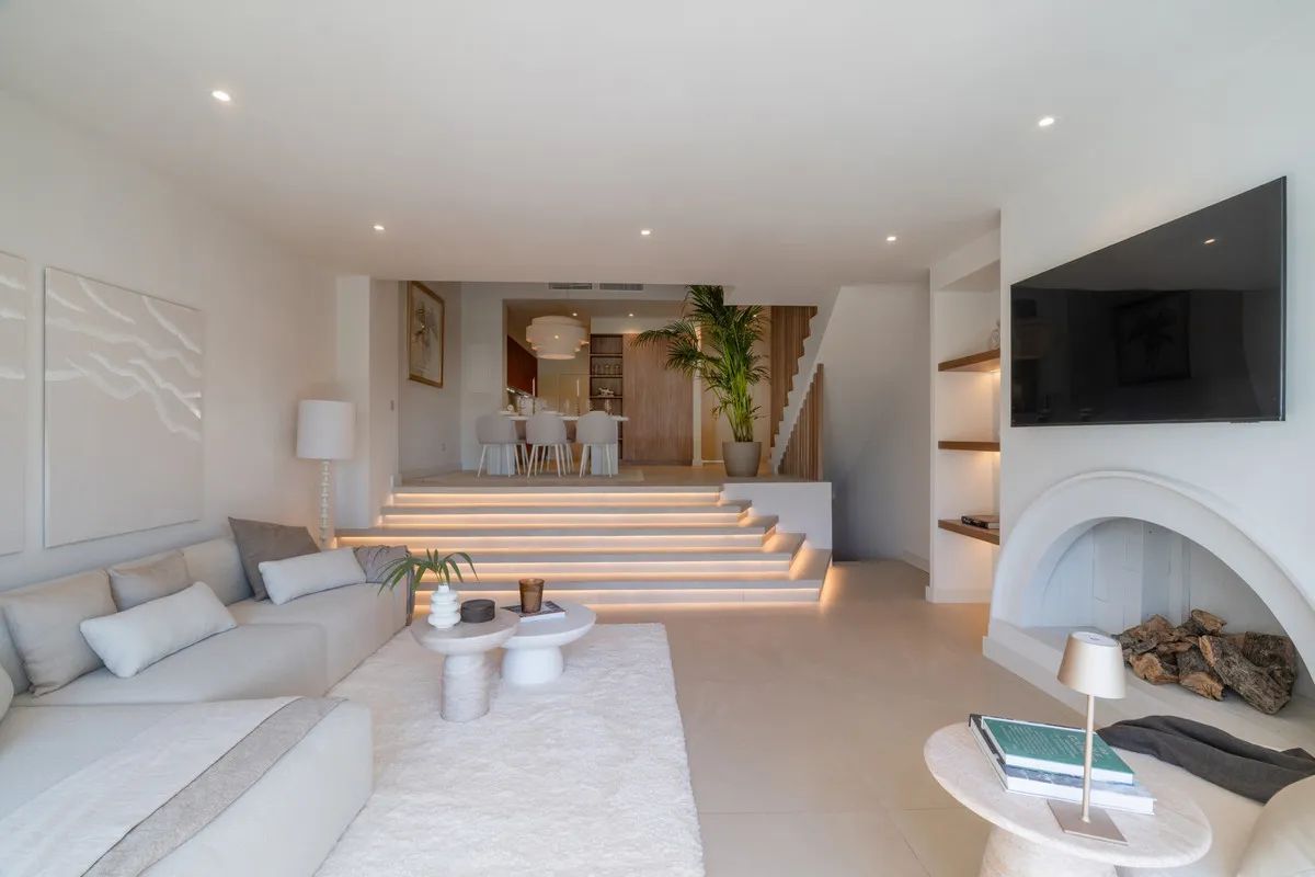 9654c020-9af7-415d-beb9-ed1b7decf986