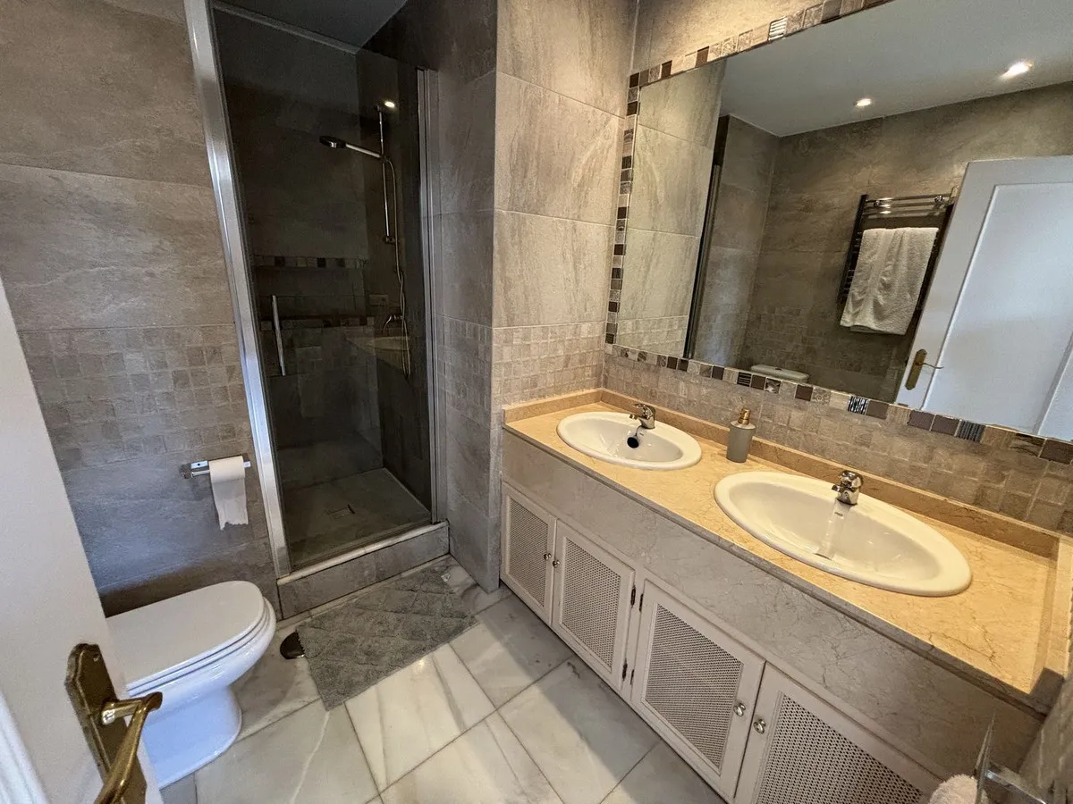 29ed8feb-985f-45b8-be68-89007eed5640