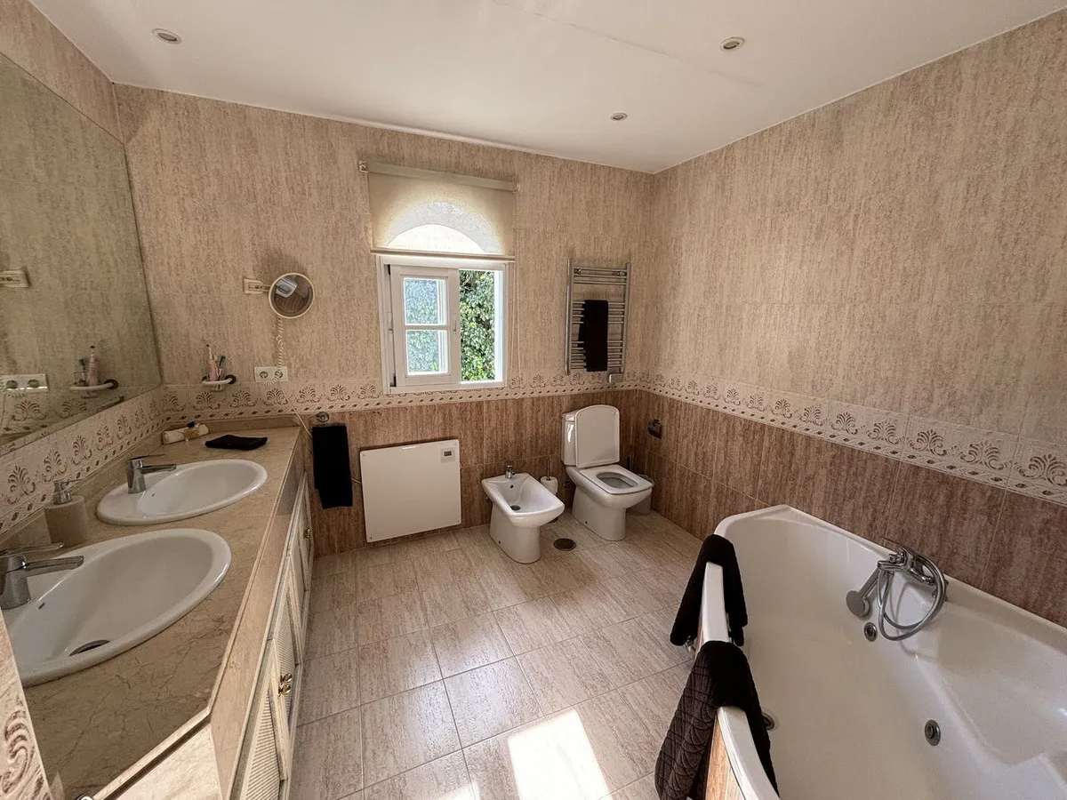 3ba7db22-09f4-49de-be22-5836f85d7e07