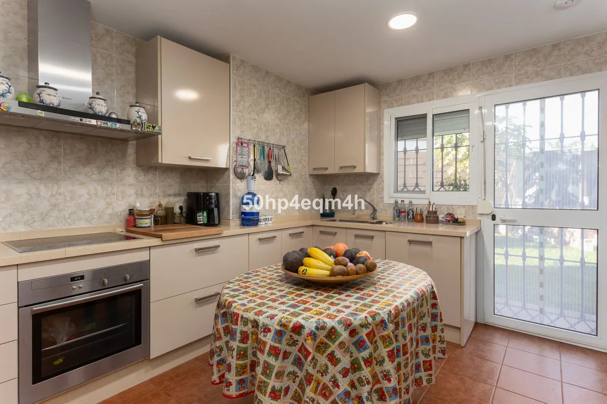 c1c1fc0a-6685-440c-aa81-5b25c69cf6c4