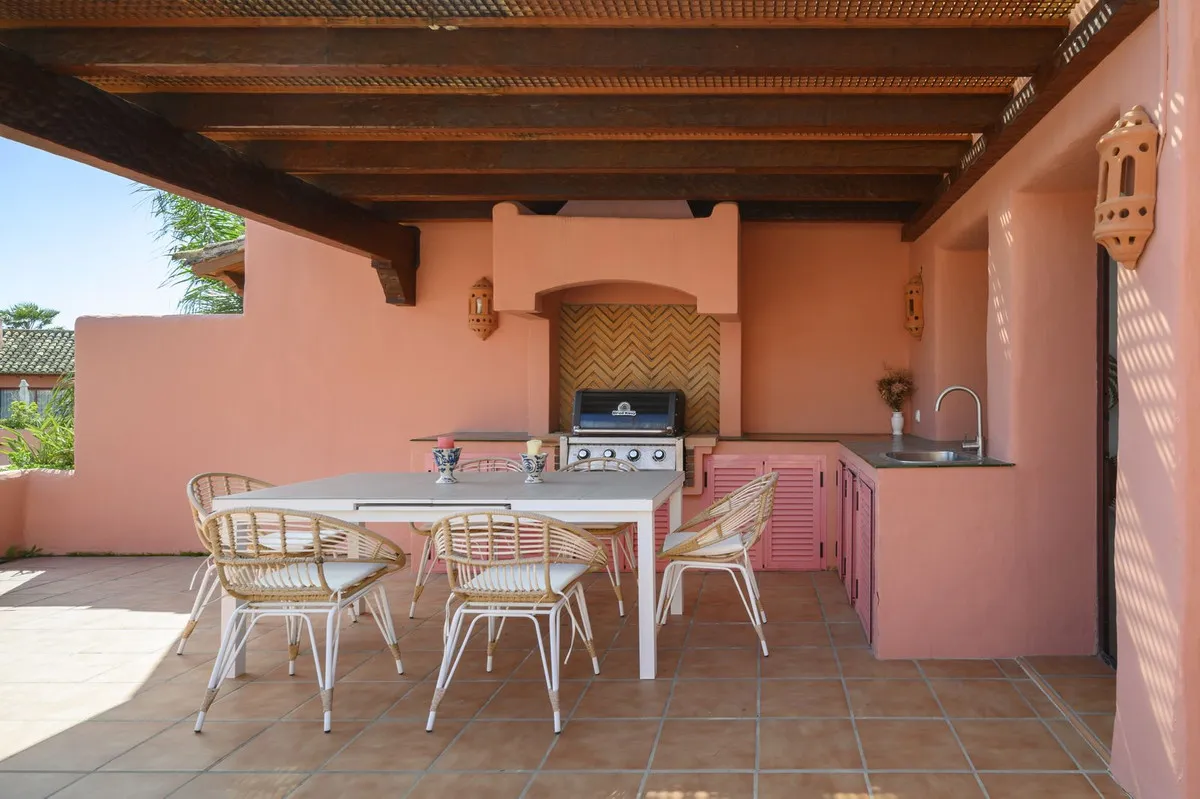 690802e6-e408-4859-9214-1417947470ee