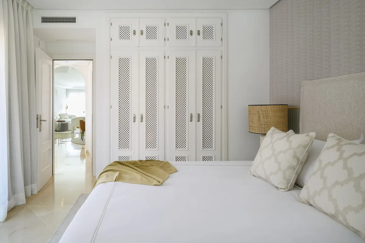 769a5bea-d997-48ed-9282-a061e9b95dc3