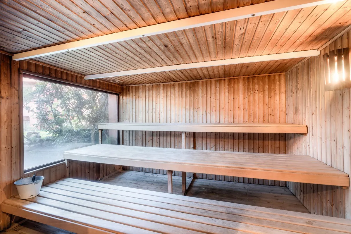 7d0a3555-c140-4cb3-a2a9-5670565915ac