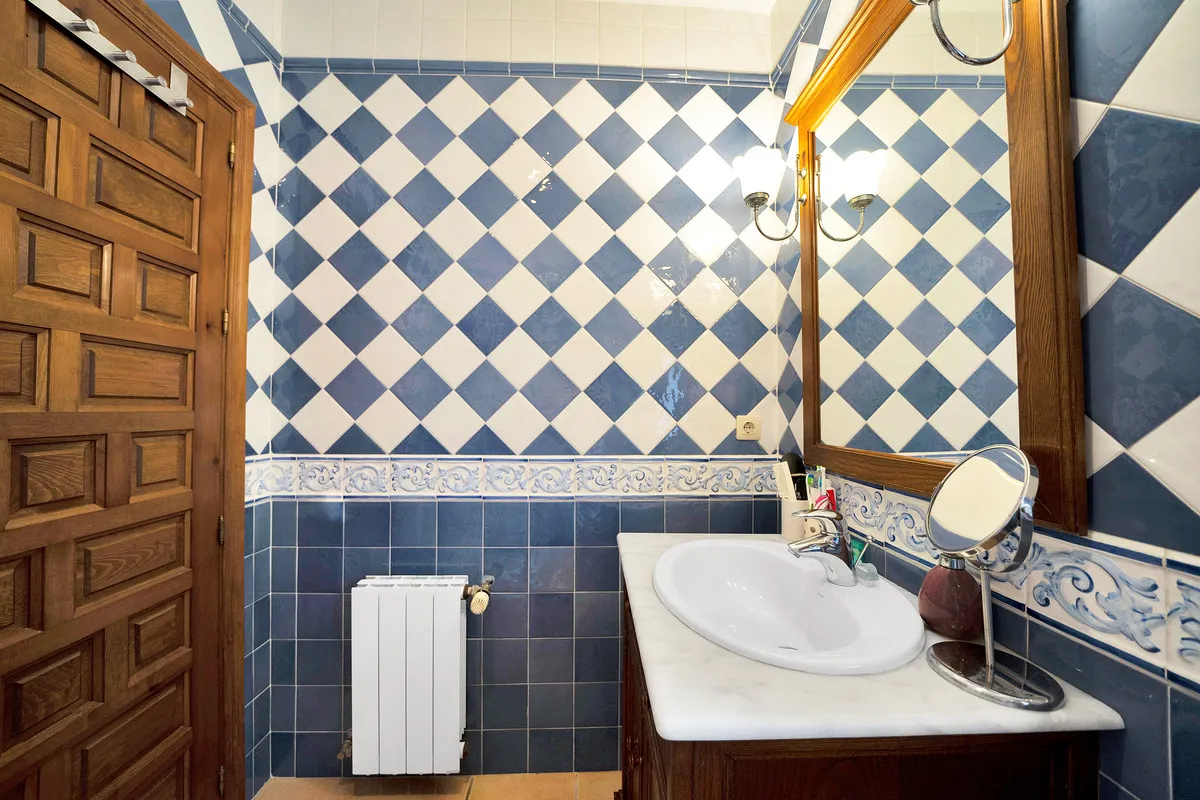 281b0556-385f-4e94-a120-ccdbce8e8ad8