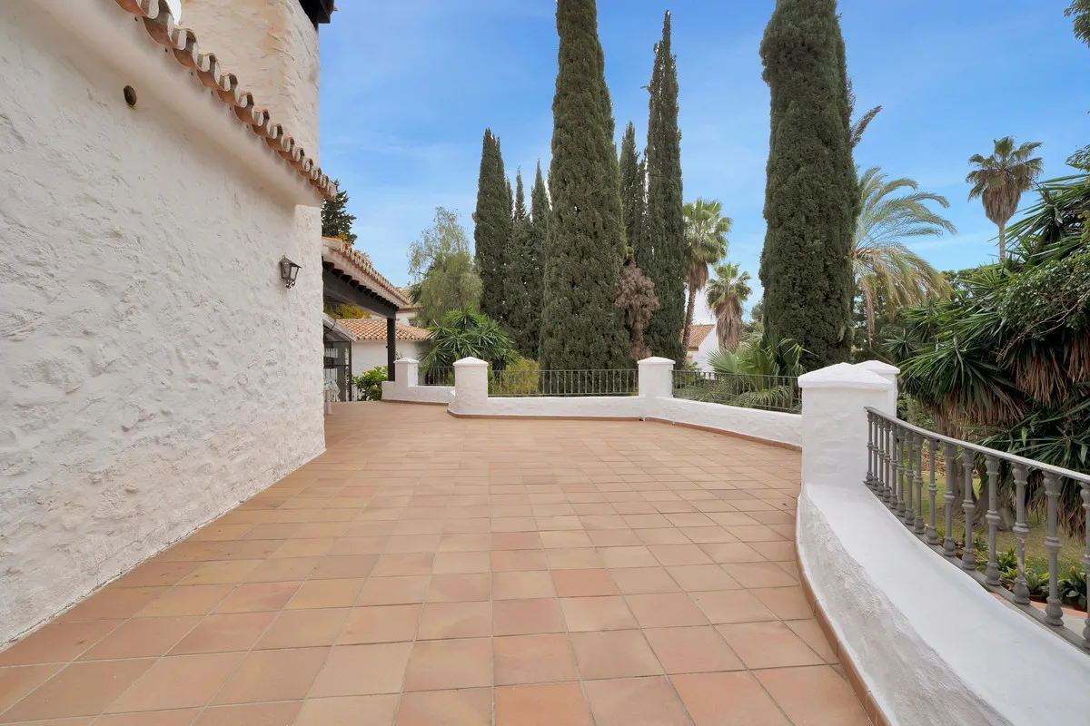 4257bdb8-bff4-4e23-8e98-fd843a24ea09