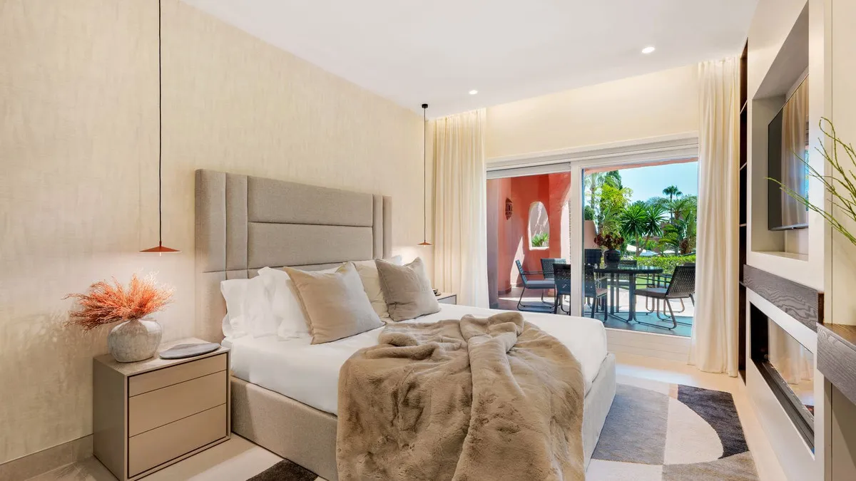 ce8e77fd-823f-4cbf-ae5e-992f4c1524ff