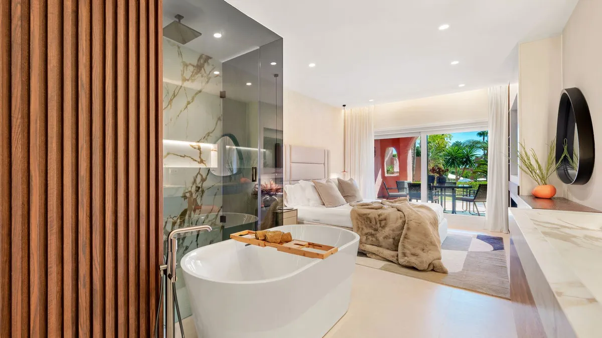 deab07c9-049d-4004-9338-e3236b21173d