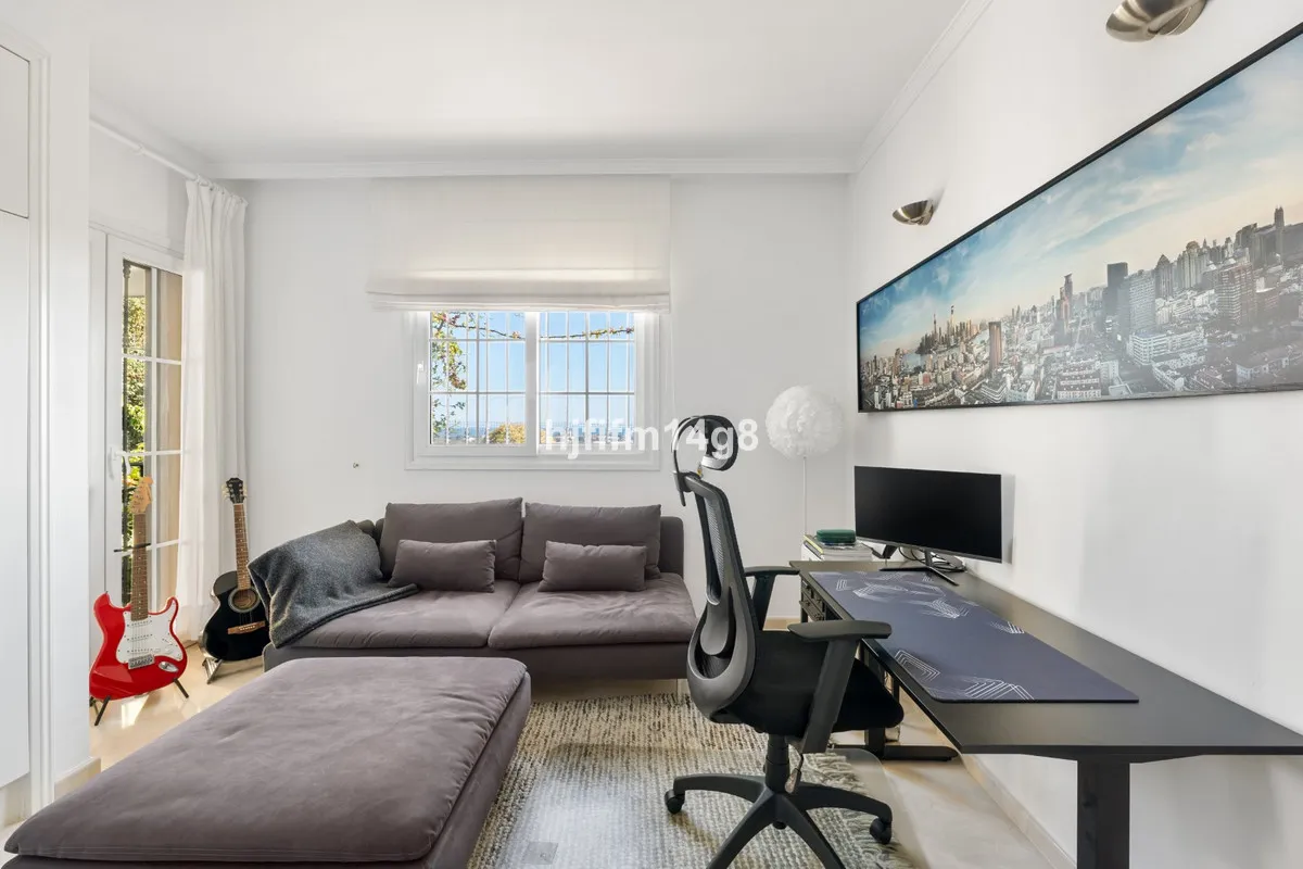 49549dfb-7ed7-4d1f-bfb6-8c5b99d86547