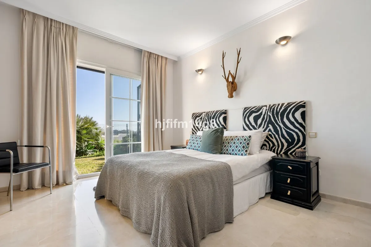 e59782f2-7a1c-48fd-be83-220b4887eec0