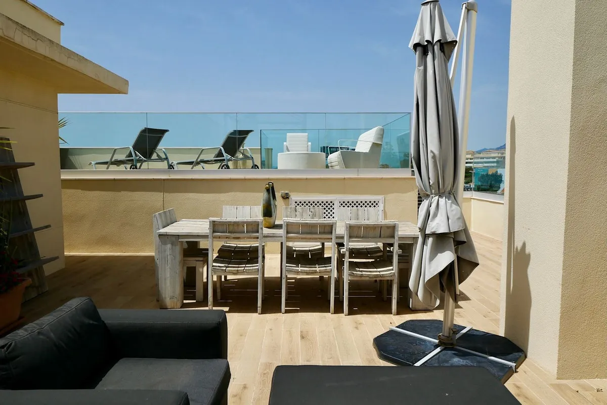 1c19c5d5-6864-423a-86be-97ce96fff85a