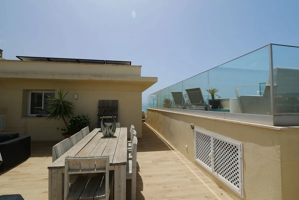 1e1b1f84-a119-43f7-b8f5-4c7d7b01d0d9