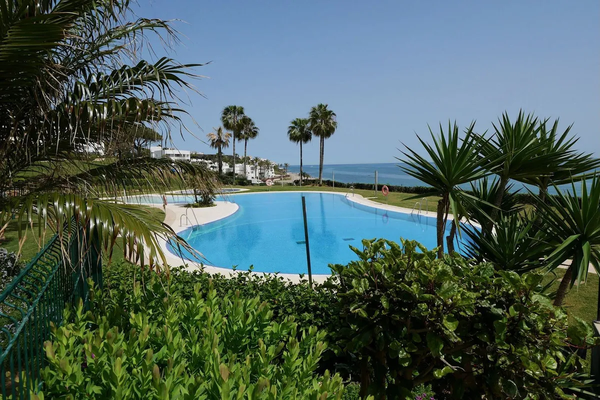 2a6e948b-4366-40d6-99a3-18e6edd5a7e1