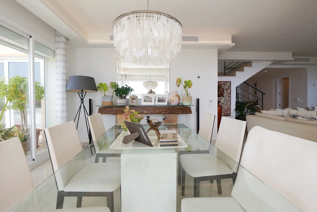 67dd5a06-fa33-42c3-8ad2-98c26eaf272c