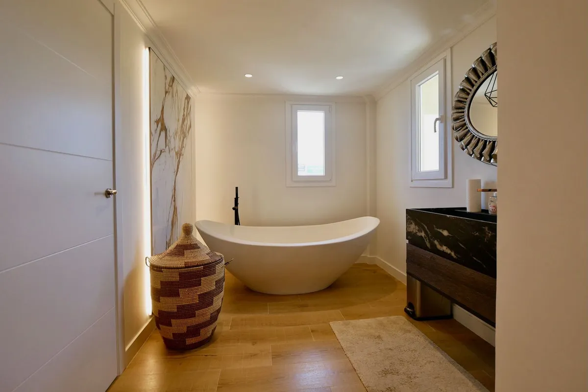 c010ccfb-2bdf-4c78-aed4-739d7d854bc0