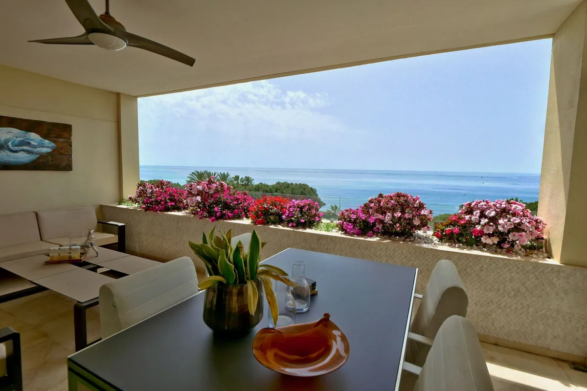 cca9097e-eb44-441c-b8de-37b30220dcdd