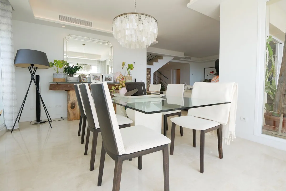 f6bc0cce-18ce-42d2-9cba-83a16db3a4da