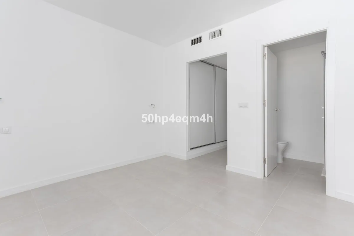 cbb8ef54-4dda-41d5-8174-e4f4fa33d33b