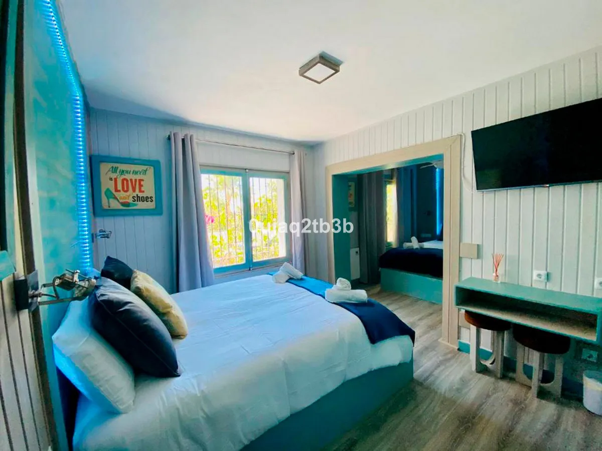 48d836fc-0edc-4cb2-a28a-f27bfede1b72