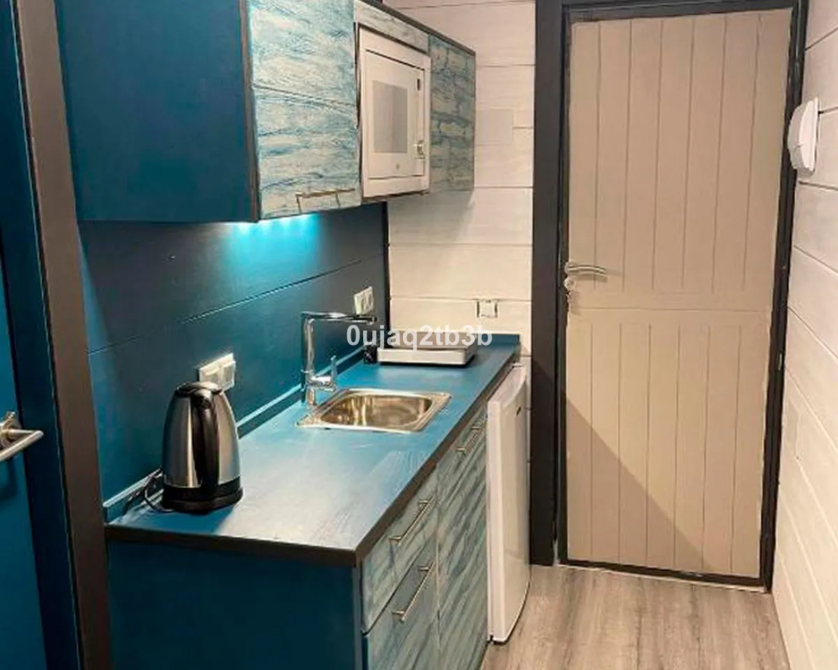 6effe1c9-3456-4639-a88a-90bca5e531a9