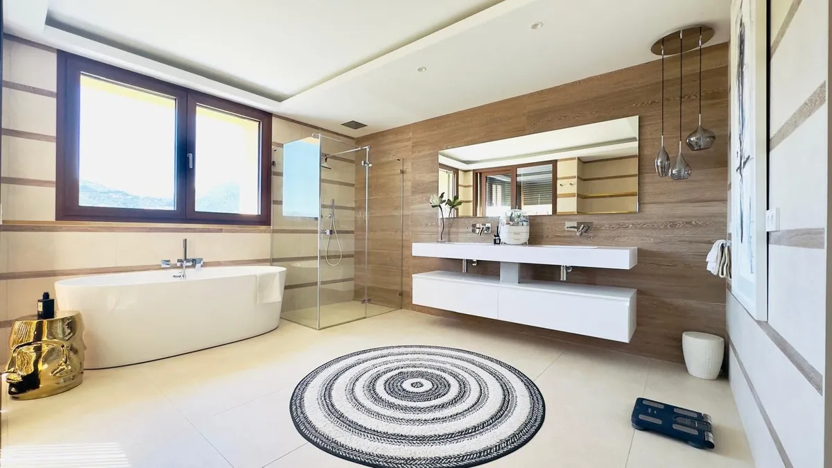 0e7bd823-5970-4648-aa37-2fb68faba3d6