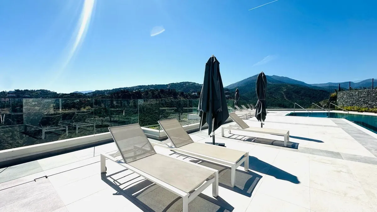 c86f9f6d-2d4a-4fe0-86f6-3623128f729b