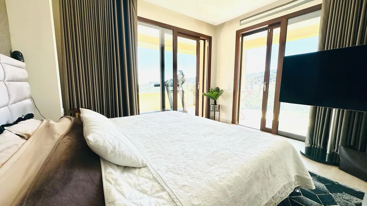 dd68c742-a102-4d8b-8b7f-36c133abb544