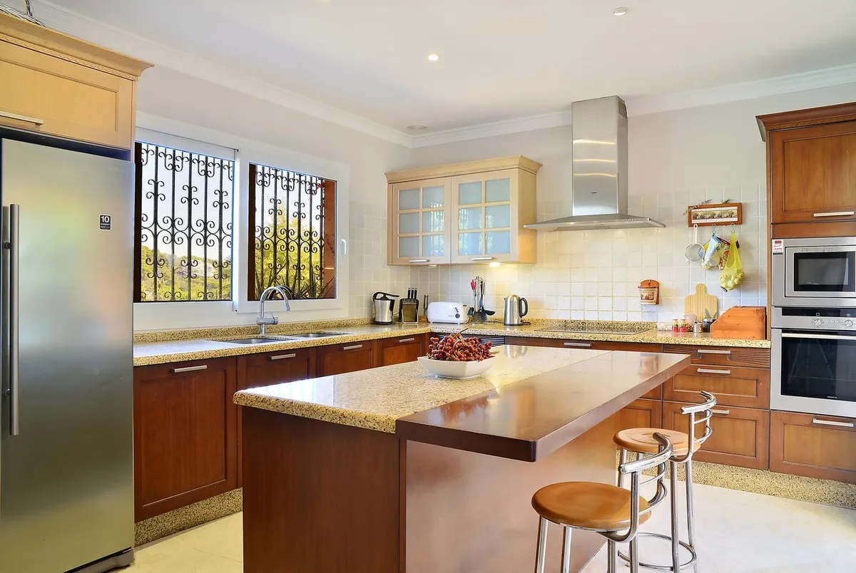 73479a17-d5ec-4a46-ae8d-849f0e951cc9