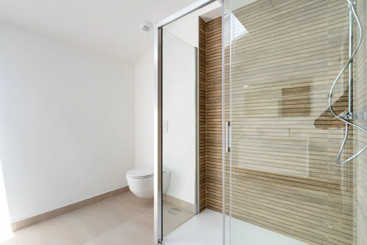 acd579d4-1372-404c-9be3-5e489d863779