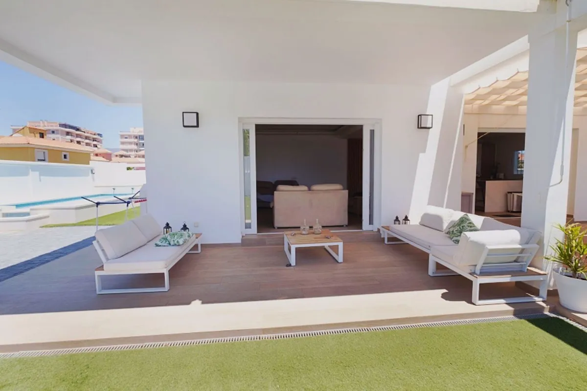 5b248181-448e-41b5-bf4c-a8b78ca3f749