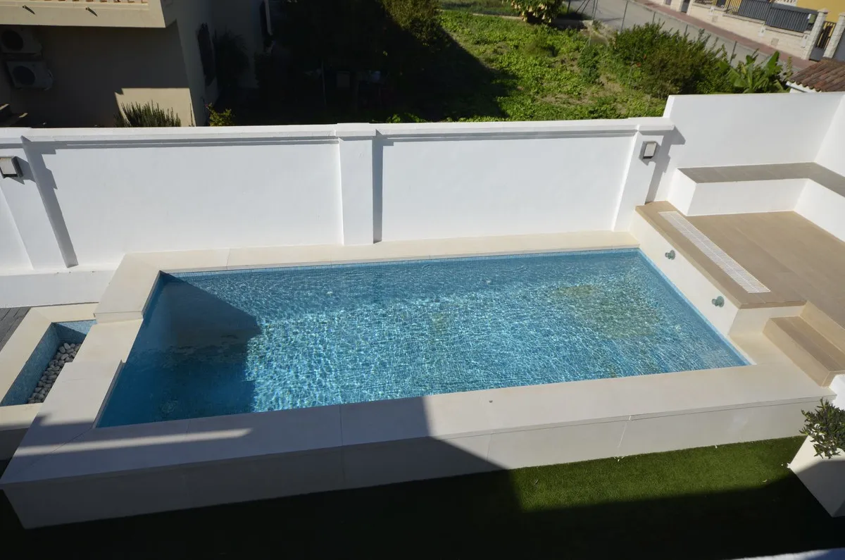 9667371b-003c-4862-8ba0-842da94f1a27