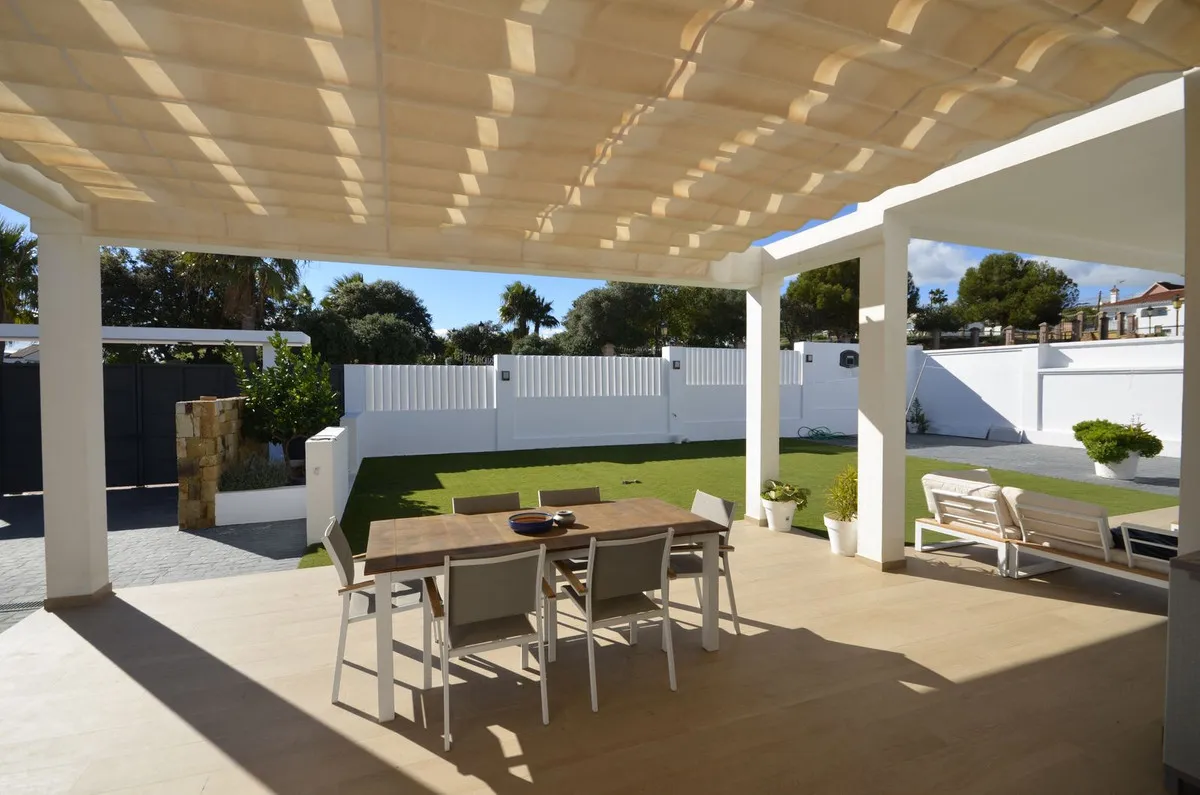 9ec6fdd3-f34a-4ad7-b4a8-89c746485792