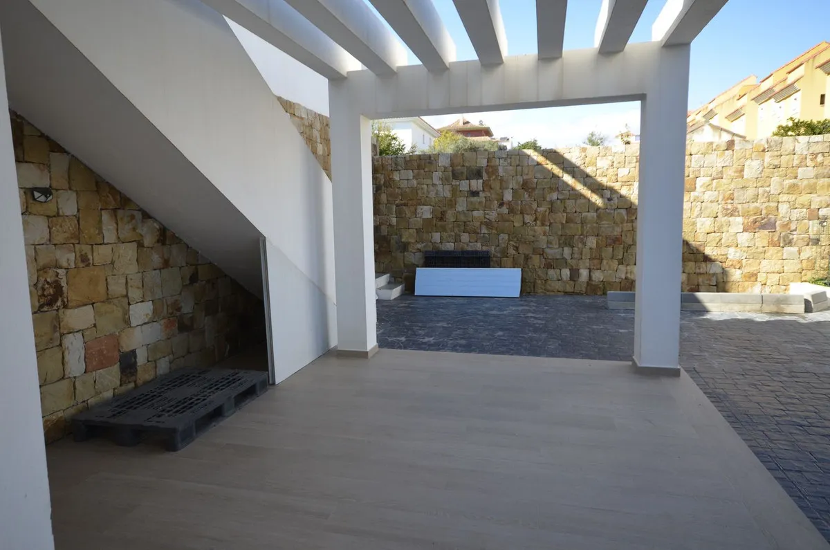 a4cf60a2-8a13-47ad-b0d9-7c1a90028b9e