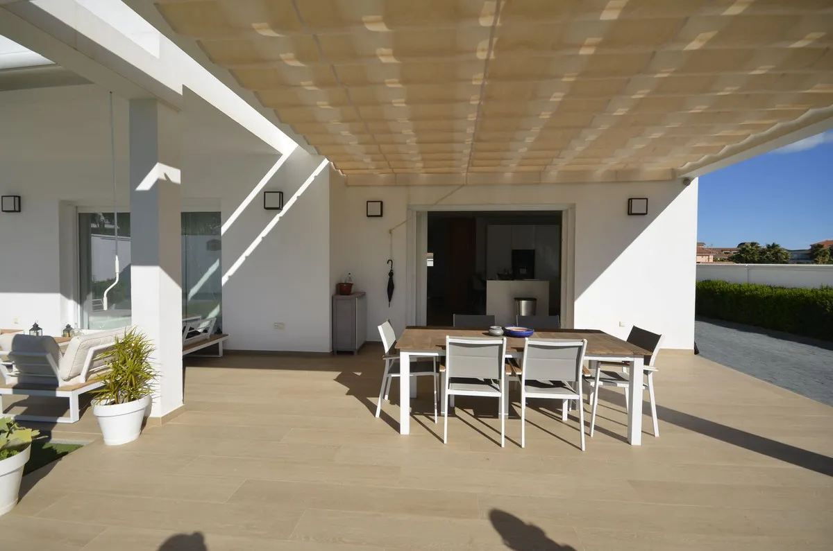 acb37719-0c94-4987-847c-cb08b2ab8f0b