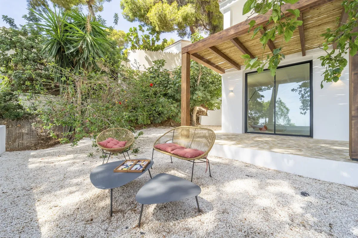 90a052e5-7938-457f-9605-0bae1d20b561