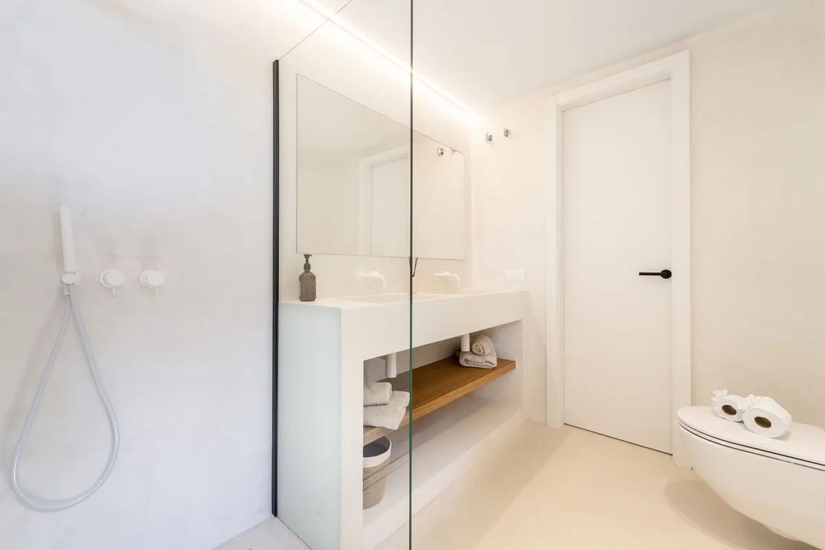 92b2c6e3-3169-4b57-a709-cea82bfc6826