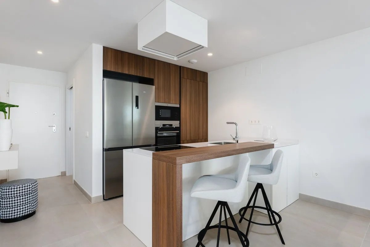 4d9c57b9-61e7-4b52-a67f-770cdec5fdea