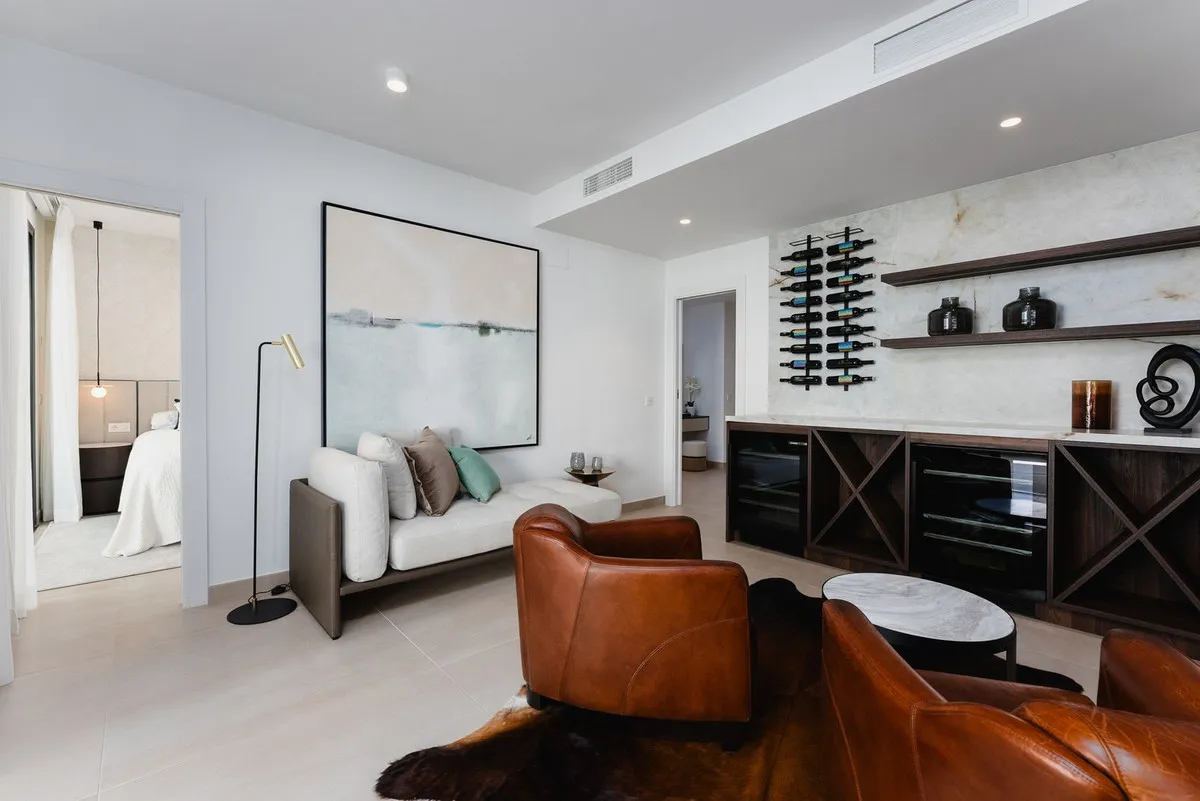 5c5faeaa-c6b8-470c-bfa1-8a94ffbecb93