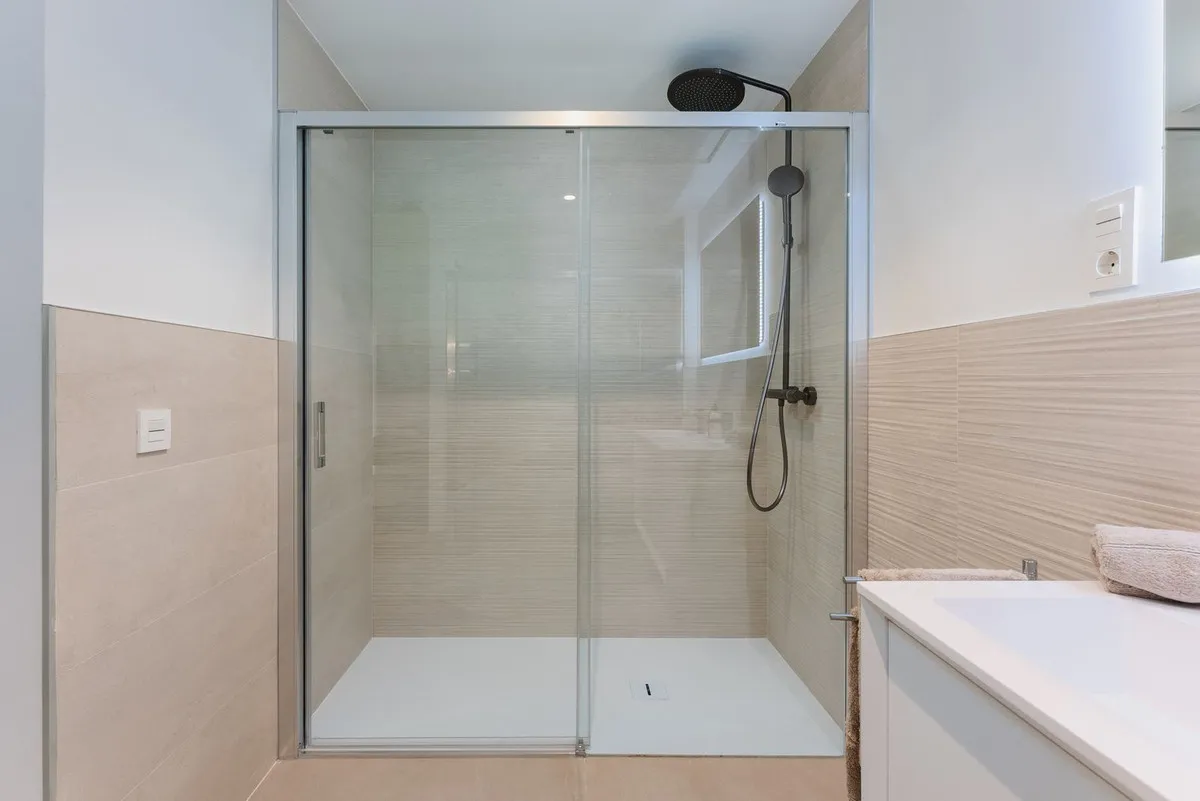 729f159e-4515-4337-81f1-92b4f324e184