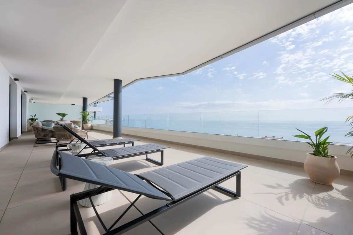 856db7ef-0324-441f-b907-5f8731b7dc56