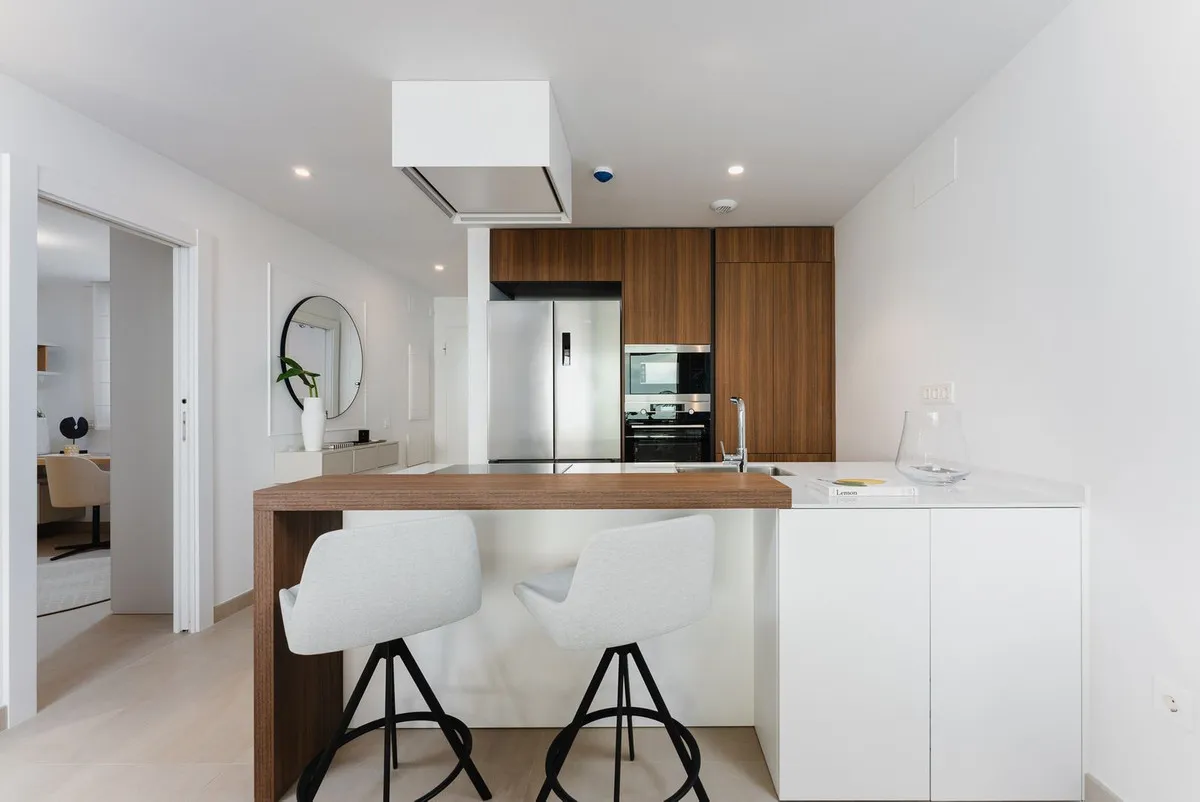 cd0cdb97-54c5-4cc4-a738-9a561d0aed7a