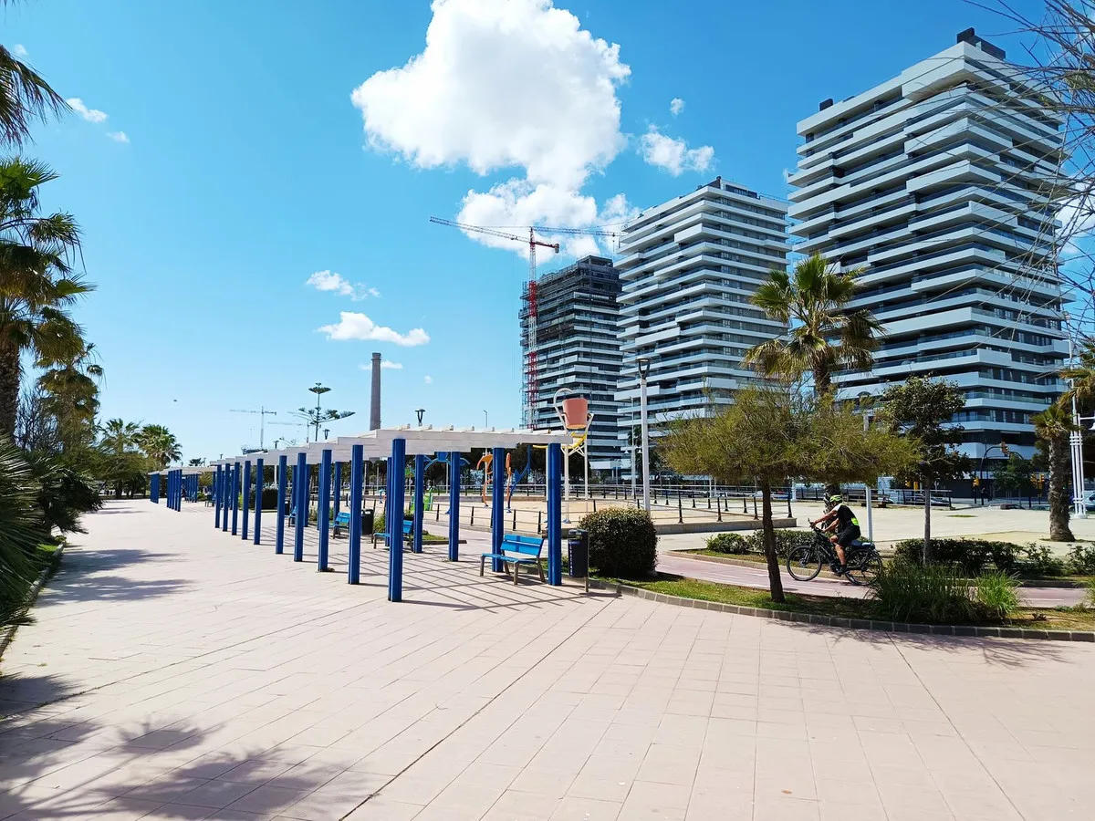 60ffccb9-1685-400f-ad57-8d305bda4b71